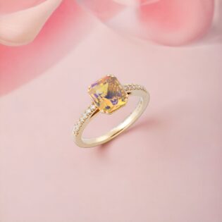 Anello Jasmine con opale messicano e diamanti