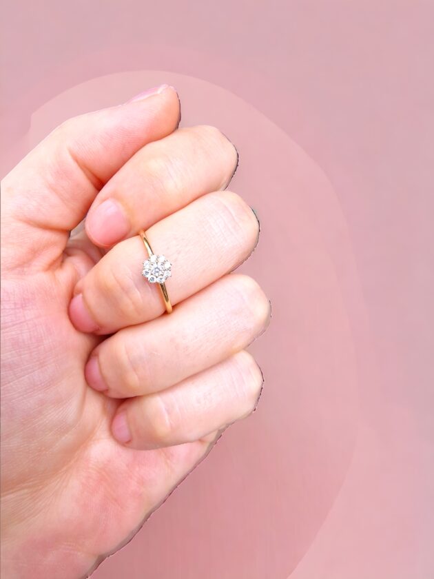 Anello Petit Cosmos con diamanti - immagine 6